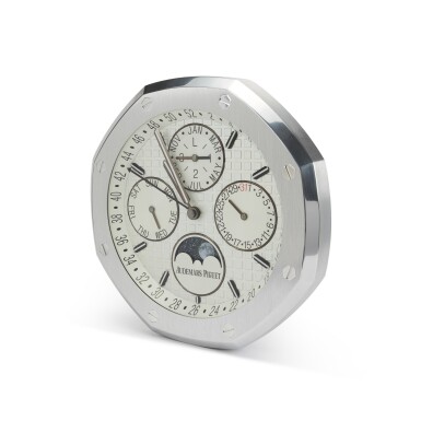 Royal Oak A Stainless Steel Perpetual Calendar Wall Clock With Moon Phases Circa 18 愛彼皇家橡樹系列精鋼萬年曆掛鐘備月相顯示 約18年製 Important Watches Sotheby S Royal Oak A Stainless Steel Perpetual Calendar Wall Clock With Moon Phases Circa 18 愛彼皇家橡樹系列精鋼萬年曆掛鐘備月相顯示 約18年製 Important Watches Sotheby S