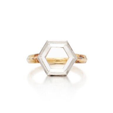 View full screen - View 1 of Lot 6. Diamond Ring.