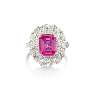 View full screen - View 1 of Lot 1982. Pink Sapphire and Diamond Ring | 3.50克拉 天然「馬達加斯加」未經加熱粉紅色剛玉 配 鑽石 戒指.
