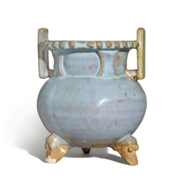 View full screen - View 1 of Lot 674. A 'Jun' handled tripod censer, Yuan dynasty | 元 鈞窰天藍釉雙耳三足爐.