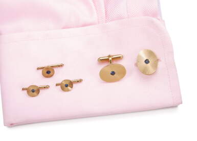View full screen - View 1 of Lot 1001. TIFFANY & CO. | SAPPHIRE DRESS SET.