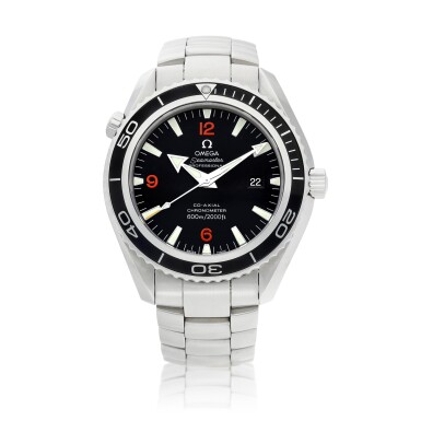 View full screen - View 1 of Lot 8088. Seamaster Planet Ocean | A stainless steel wristwatch with date and bracelet, Circa 2006 | 歐米茄 " 海馬系列 Planet Ocean | 精鋼鏈帶腕錶,備日期顯示,約2006年製.