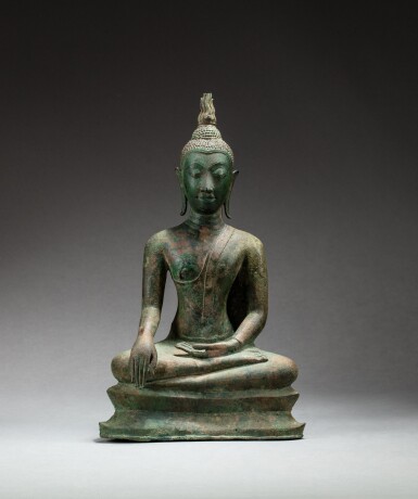 View full screen - View 1 of Lot 172. A 'U-Thong' style bronze figure of seated Buddha, Thailand, 15th century | 暹邏 十五世紀 烏通風格銅佛坐像.