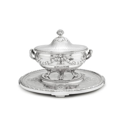 View full screen - View 1 of Lot 42. An important covered silver tureen, liner and stand, Robert-Joseph Auguste, Paris, stand and cover 1779-1780, tureen and liner 1780-1781 | Importante terrine couverte, sa doublure et son présentoir par Robert-Joseph Auguste, Paris, le présentoir et le couvercle 1779-1780, la terrine et la doublure 1780-1781.