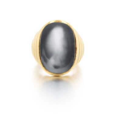 View full screen - View 1 of Lot 288. Hematite ring | Bague hématite.