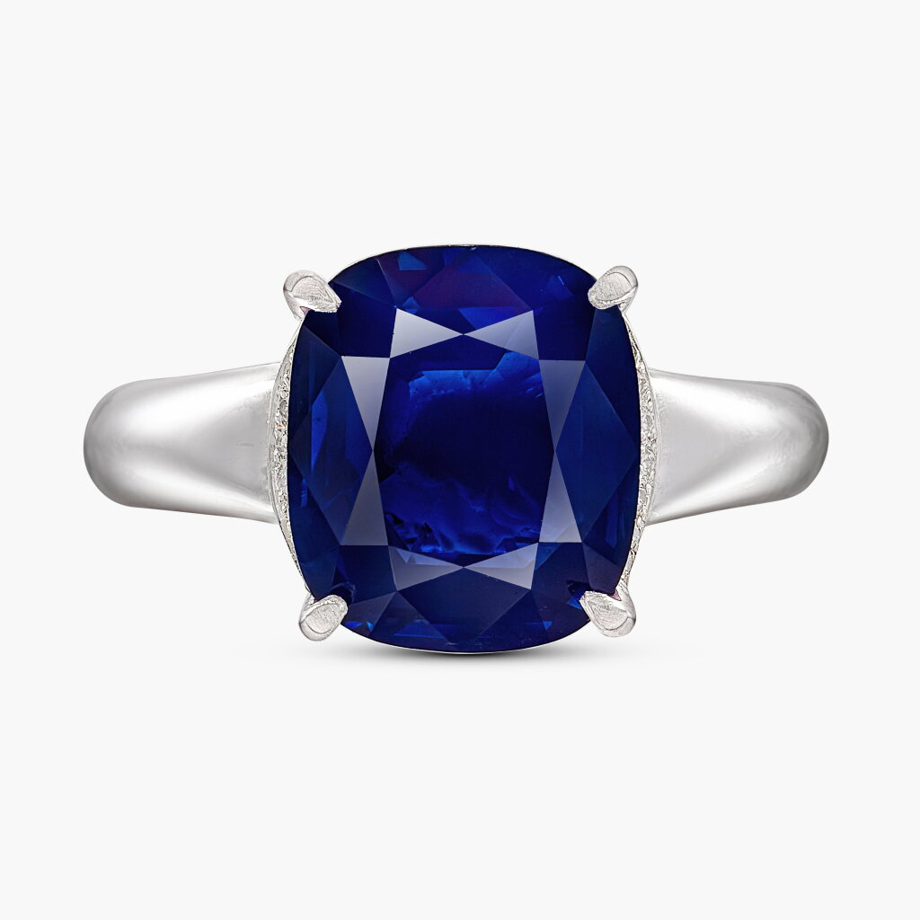 View full screen - View 1 of Lot 1755. Sapphire and Diamond Ring | 5.39 克拉 天然「克什米爾」未經加熱藍寶石 配 鑽石 戒指.