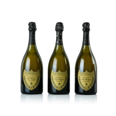 View full screen - View 1 of Lot 554. Dom Pérignon 2000 (3 BT).