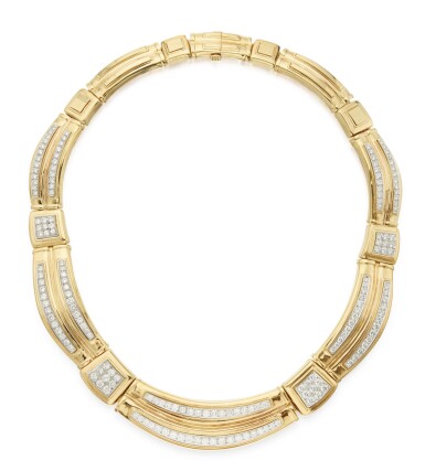 View full screen - View 1 of Lot 352. GOLD AND DIAMOND NECKLACE, DAVID WEBB.