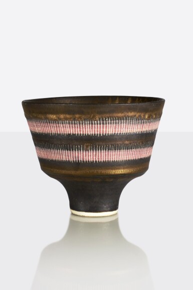 View full screen - View 1 of Lot 434. Footed Bowl.
