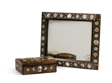 View full screen - View 1 of Lot 105. AN ENGRAVED MOTHER-OF-PEARL AND COPPER INLAID WALNUT MIRROR AND A MATCHING CASKET, SPA, FIRST HALF OF 18TH CENTURY | MIROIR ET COFFRET EN NOYER, FILET DE CUIVRE ET INCRUSTATIONS DE NACRE GRAVÉE, TRAVAIL DE SPA, PREMIÈRE MOITIÉ DU XVIIIE SIÈCLE.