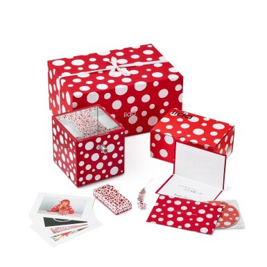 View full screen - View 1 of Lot 3105. Dots Obsession, Full Happiness with Dots | 水玉強迫,滿滿的幸福與水玉.