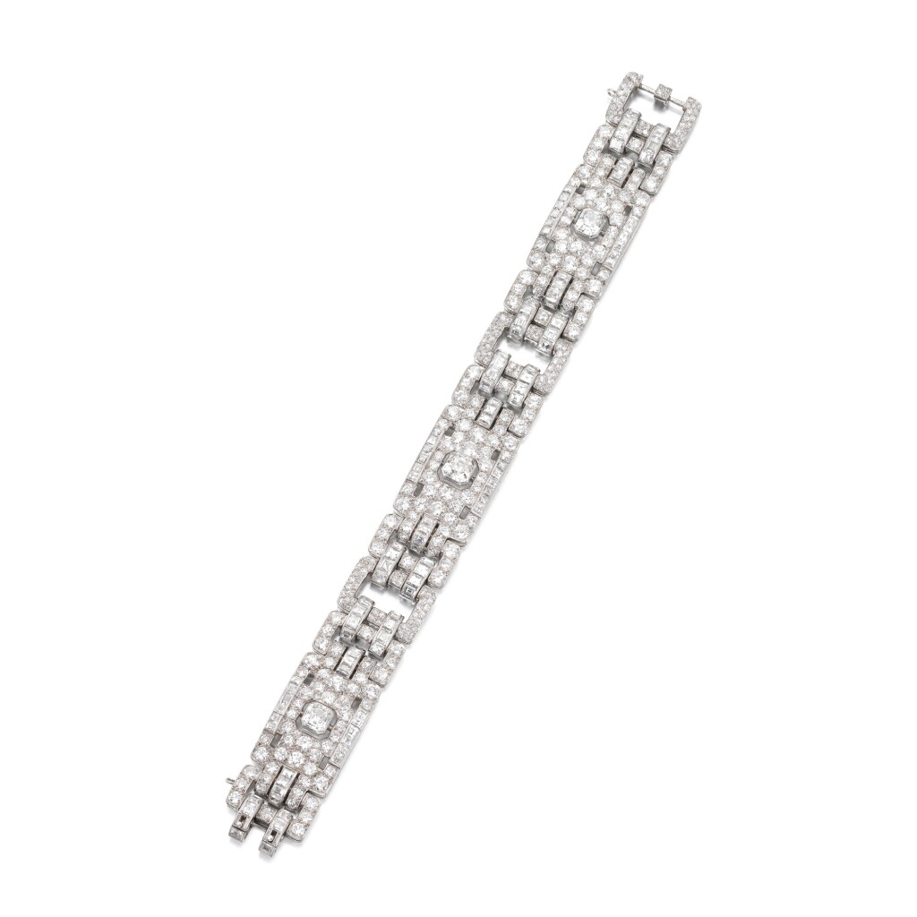 View full screen - View 1 of Lot 309. Diamond bracelet, circa 1925.