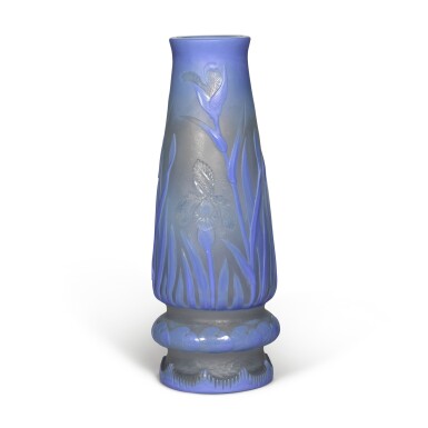 View full screen - View 1 of Lot 145. A large blue cameo glass vase, Imperial Glassworks, St Petersburg, Period of Nicholas II (1894-1917), 1900.