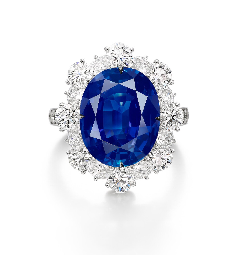 View full screen - View 1 of Lot 1846. Designed by Nicholas Lieou | Sapphire and Diamond Ring | 劉孝鵬設計 | 9.66克拉 天然 「喀什米爾」未經加熱藍寶石 配 鑽石 戒指.