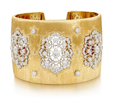 View full screen - View 1 of Lot 9039. Diamond Bangle | 馬里奧 布契拉提 | 鑽石手鐲.