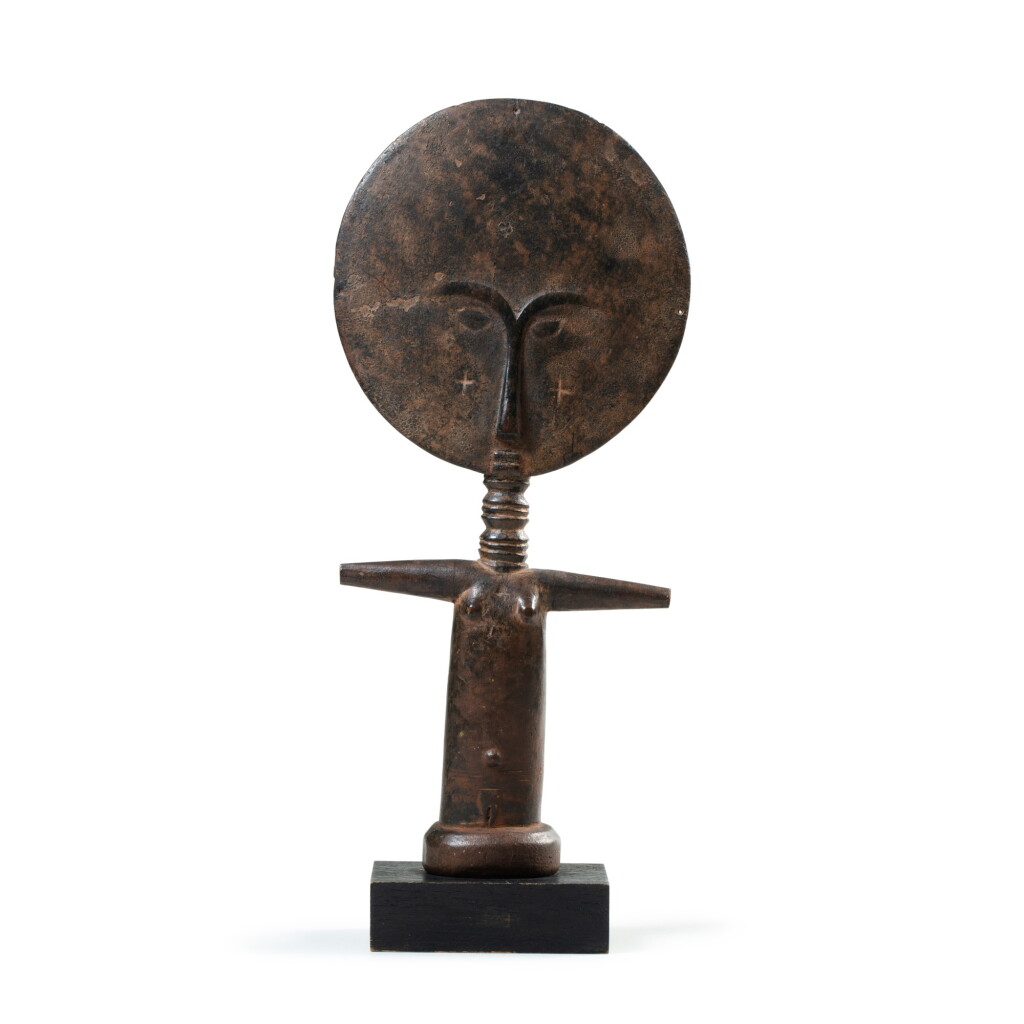 View full screen - View 1 of Lot 94. Statuette Akwaba, Ashanti, Ghana | Ashanti Akwaba Figure, Ghana.