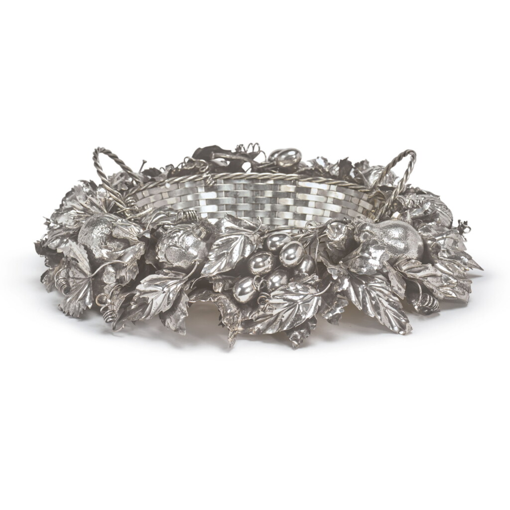 View full screen - View 1 of Lot 917. AN ITALIAN SILVER "NATURALISTIC" CENTERPIECE BASKET, MARIO BUCCELLATI, 20TH CENTURY.