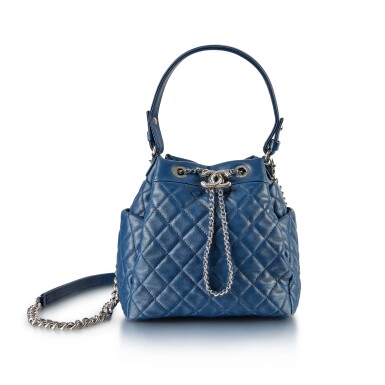 View full screen - View 1 of Lot 8377. Blue Quilted Lamb Bucket Bag Silver Hardware, 2017 | 香奈兒藍色絎縫小羊皮水桶袋,配銀色金屬件,2017年.