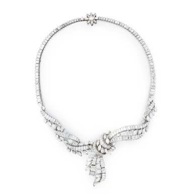 View full screen - View 1 of Lot 829. Collier diamants | Diamond necklace.