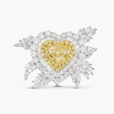 View full screen - View 1 of Lot 1763. Fancy Yellow and Diamond Brooch | 15.01克拉 彩黃色鑽石 配 鑽石 胸針.