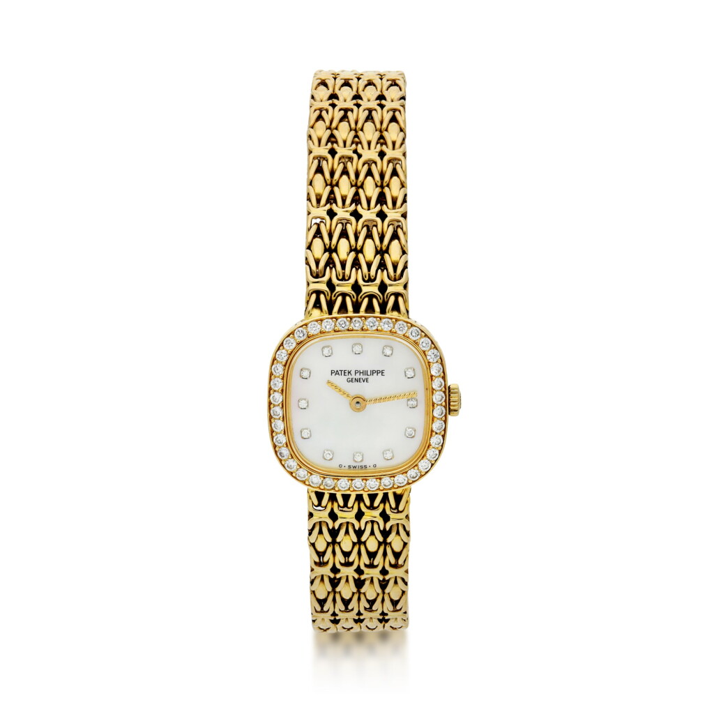 View full screen - View 1 of Lot 57. PATEK PHILIPPE | REFERENCE 4712/1 A YELLOW GOLD AND DIAMOND-SET SQUARE BRACELET WATCH, MADE IN 1987.