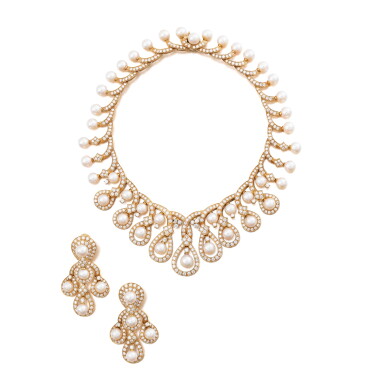 View full screen - View 1 of Lot 179. Demi-parure perles de culture et diamants | Cultured pearl and diamond demi-parure.