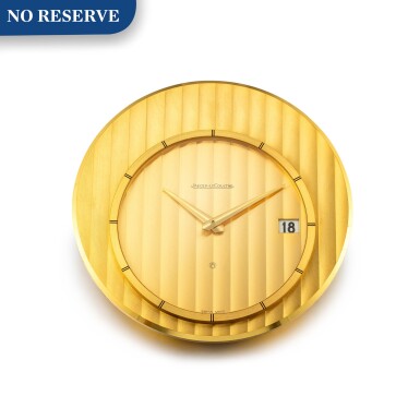 View full screen - View 1 of Lot 8075. JAEGER-LECOULTRE | REFERENCE 464 | A GILT BRASS DESK CLOCK WITH DATE, CIRCA 1960 | 積家 | 型號464 鍍金銅製座鐘,備日期顯示,約1960年製.
