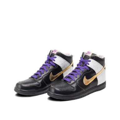 View full screen - View 1 of Lot 40. Nike Dunk Lux 08 ‘Grammy’ Promo Sample | Size 12.