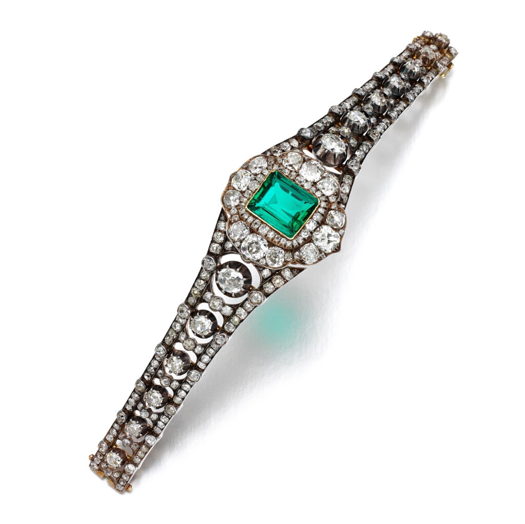View full screen - View 1 of Lot 345. Fine Emerald and diamond bracelet, 1850s | 祖母綠及鑽石手鏈,1850年代.