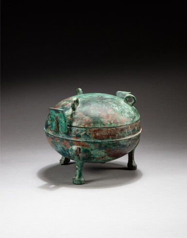 View full screen - View 1 of Lot 96. A bronze ritual tripod food vessel and cover, ding Han dynasty | 漢 青銅蓋鼎.
