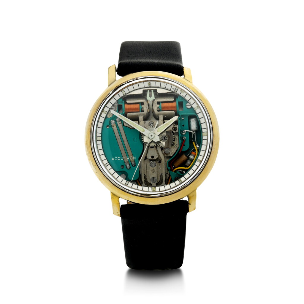 全螢幕檢視 - 查看72BULOVA | ACCUTRON SPACEVIEW A STAINLESS STEEL AND GOLD PLATED ELECTRONIC WRISTWATCH, CIRCA 1960的1