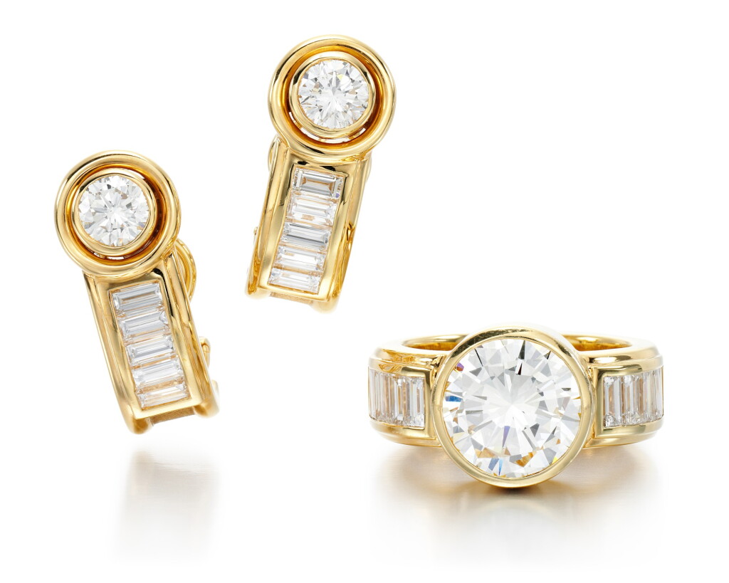 View full screen - View 1 of Lot 278. DIAMOND DEMI-PARURE .