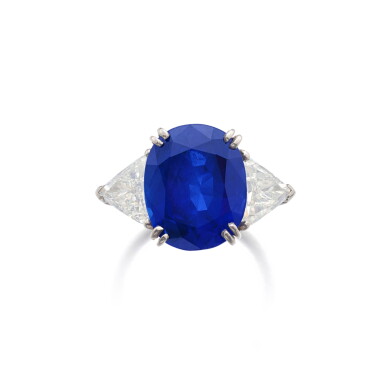 View full screen - View 1 of Lot 543. Sapphire and diamond ring | 藍寶石及鑽石戒指.