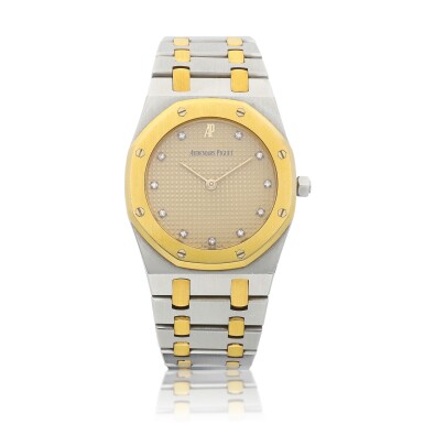 View full screen - View 1 of Lot 8010. Royal Oak, Reference 56303SA | A yellow gold, stainless steel and diamond-set bracelet watch, Circa 1990| 愛彼 | 皇家橡樹系列 型號56303SA | 黃金及精鋼鑲鑽石鏈帶腕錶,約1990年製.
