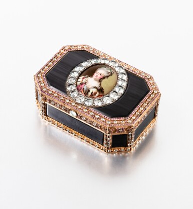 View full screen - View 1 of Lot 27. Empress Catherine the Great: A paste-set gold-mounted hardstone and enamel Imperial presentation snuff box, Jean Pierre Ador, St Petersburg, 1783 .