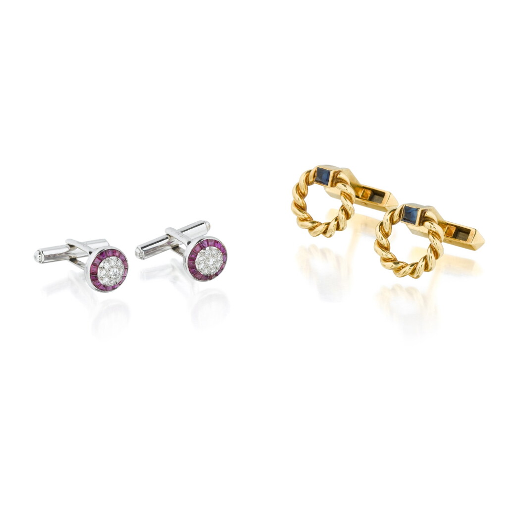 View full screen - View 1 of Lot 285. Attribué à Cartier | Deux paires de boutons de manchette | Two pairs of cufflinks.