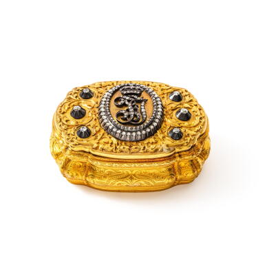 View full screen - View 1 of Lot 140. A jewelled two-coloured presentation snuff box, Hanau, mid-19th century.