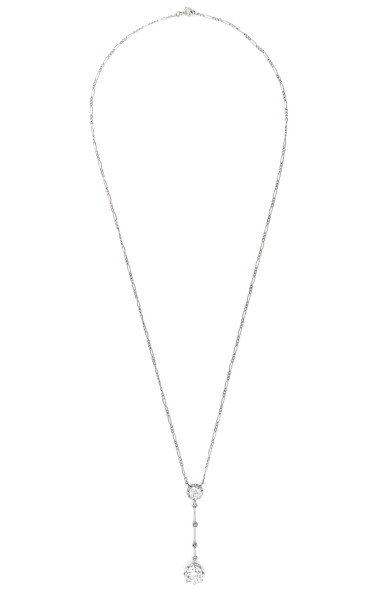View full screen - View 1 of Lot 14. COLLIER DIAMANTS | DIAMOND NECKLACE.