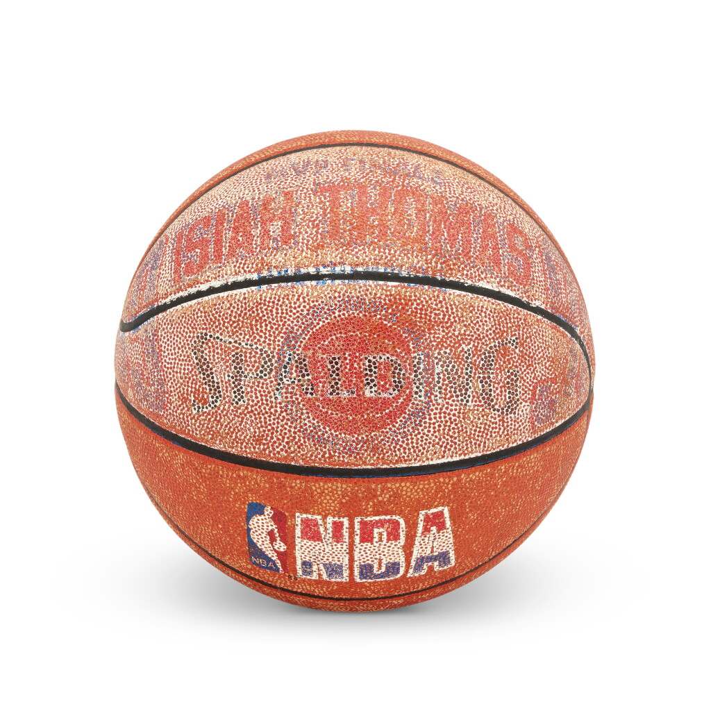 全螢幕檢視 - 查看211990 Professional Model Game Ball with Isiah Thomas Finals MVP Inscription的1