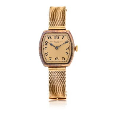 View full screen - View 1 of Lot 403. PATEK PHILIPPE | YELLOW GOLD WRISTWATCH WITH BRACELET, MADE IN 1920.