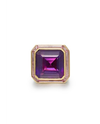 View full screen - View 1 of Lot 1811. Amethyst and Kunzite Ring | Verdura | 紫水晶 配 紫鋰輝石 戒指.