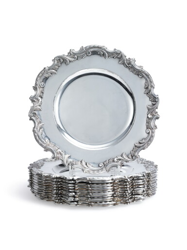 View full screen - View 1 of Lot 319. TWELVE MATCHING AUSTRIAN SILVER DINNER PLATES, MOST J.C. KLINKOSCH, VIENNA, EARLY 20TH CENTURY.