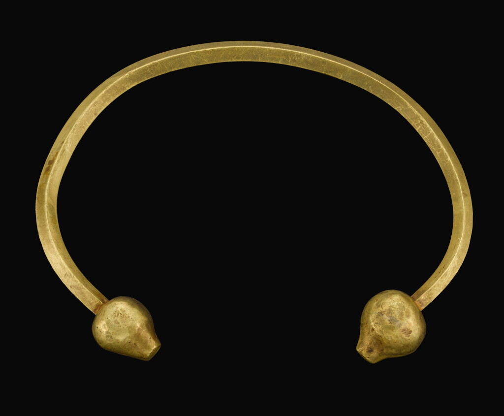 Torque Roman Accessory A Gold Torque, Circa 3rd/1st Century B.c., Or Later | Ancient