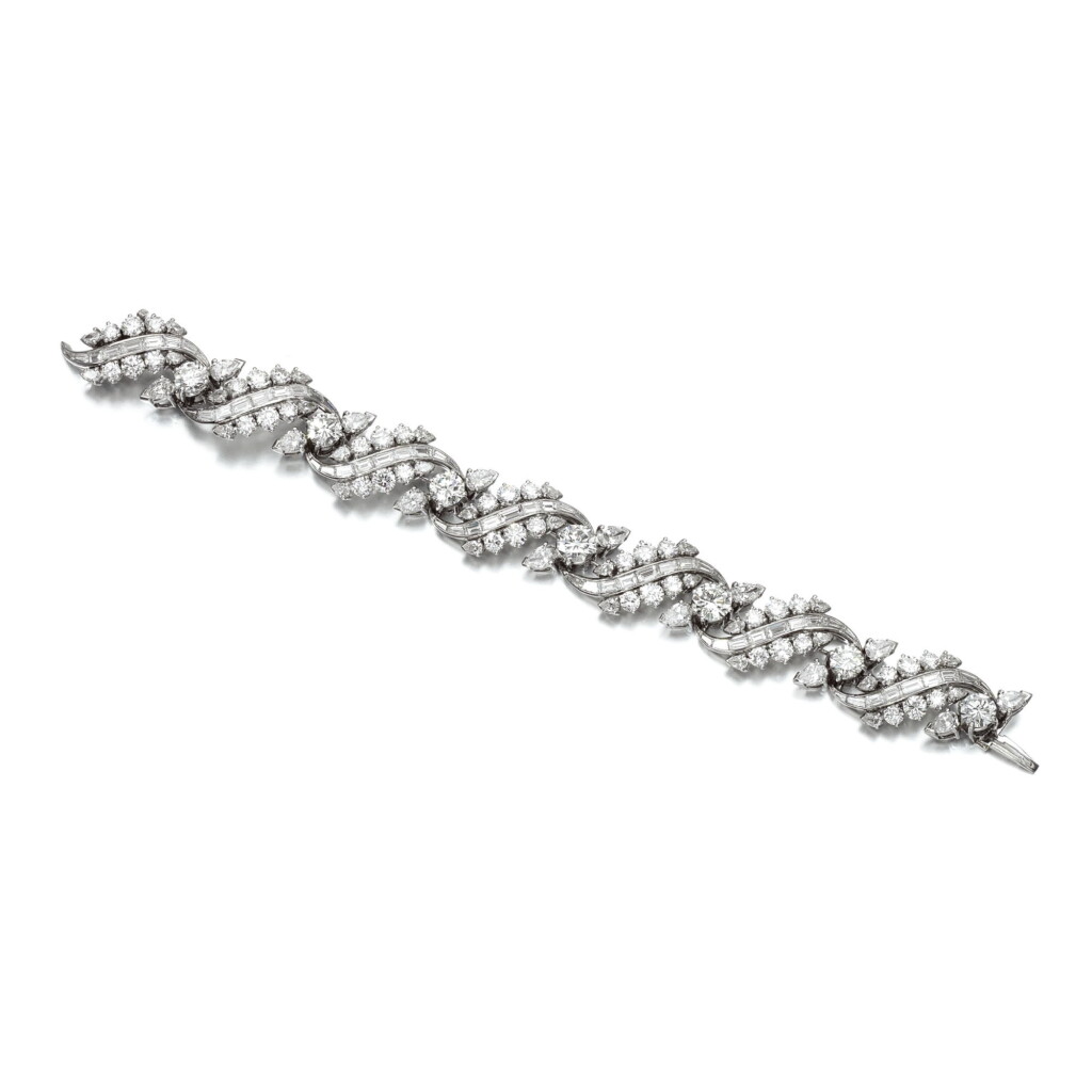 View full screen - View 1 of Lot 51. DIAMOND BRACELET, 1960S.