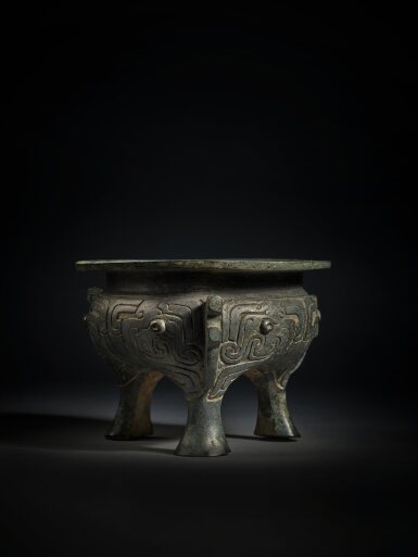 View full screen - View 1 of Lot 7. The Wang Zuo Xuan Mu Li, Eastern Zhou dynasty, early Spring and Autumn period | 東周 春秋初 王作贙母鬲.