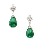 An Impressive Pair of Emerald and Diamond Pendant-Earclips, France | 祖母綠配鑽石耳墜一對,法國