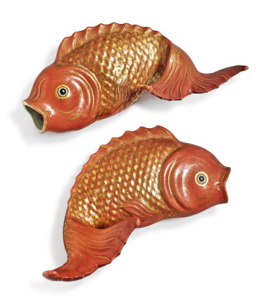 View full screen - View 1 of Lot 444. A Rare Pair of Chinese Export Iron-red and Gilt Carp-form Wall Vases, Qing Dynasty, Late 18th / Early 19th Century | 清十八世紀末 / 十九世紀初 礬紅彩描金鯉魚形壁瓶一對.