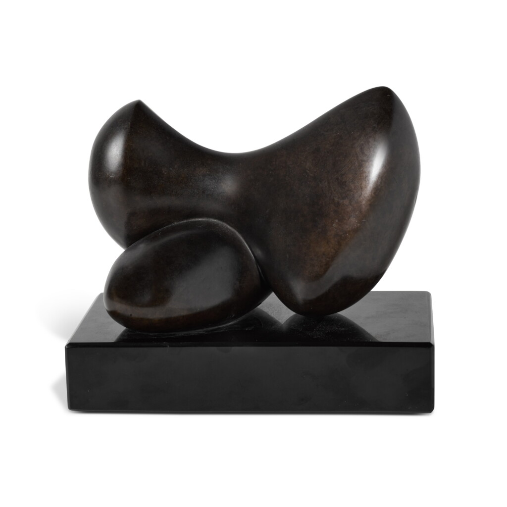 View full screen - View 1 of Lot 633. Torse sur main.