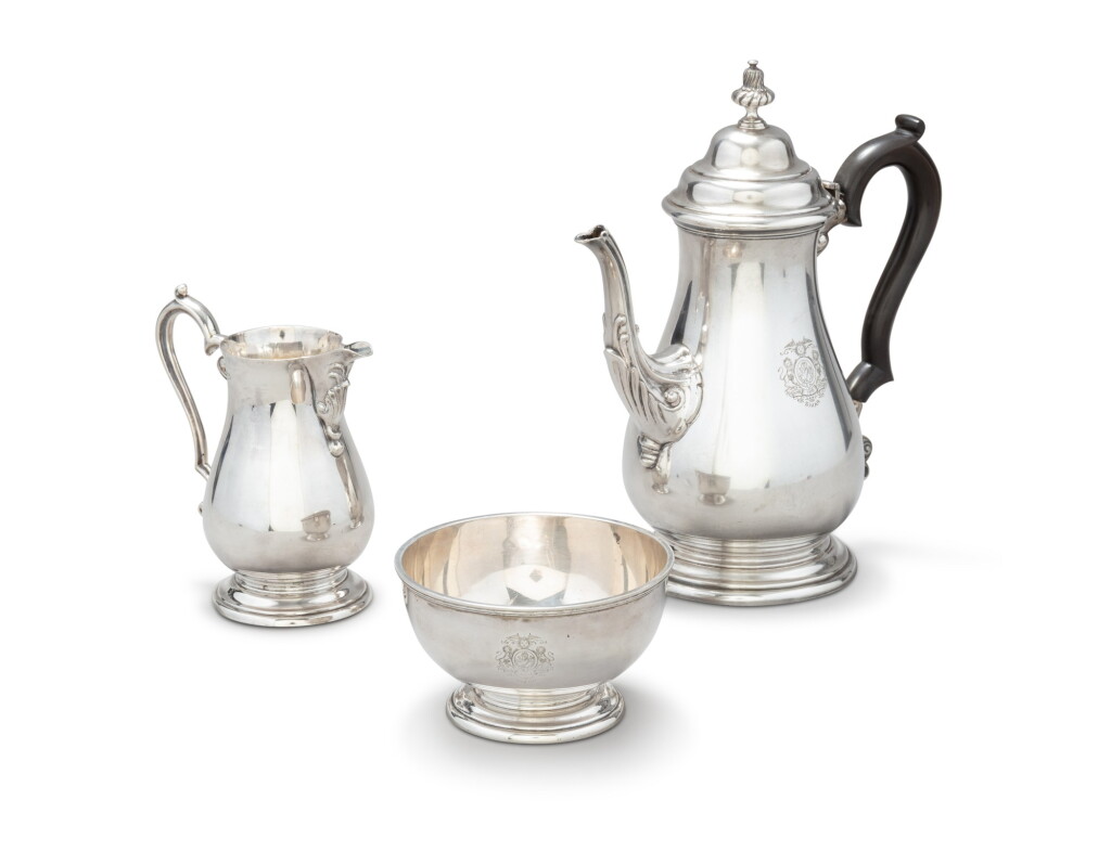 View full screen - View 1 of Lot 19. A silver tea set, Hamilton & Co, Calcutta, 1948 | Service à thé en argent, par Hamilton & Co, Calcutta, 1948.