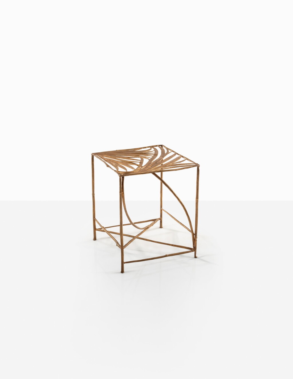 View full screen - View 1 of Lot 153. Table Williamsburg.